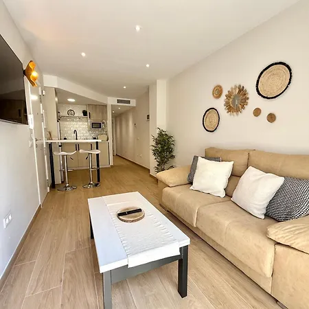 Luna Holidays Center And Apartment *